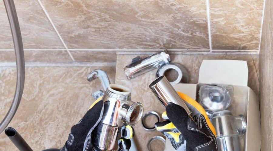 Professional gutter cleaning in Seneca, SD